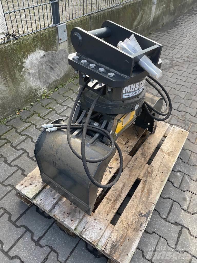 Mustang GRP 250 Garras