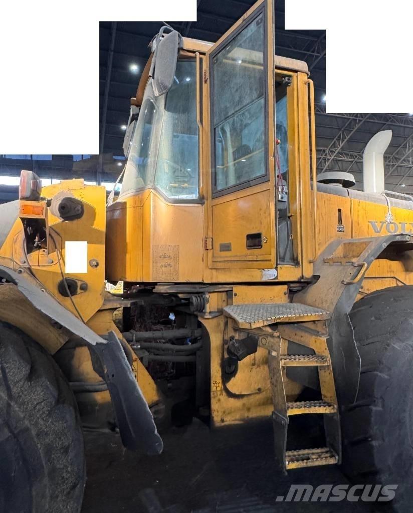 Volvo L 120 E Carregadeiras de rodas