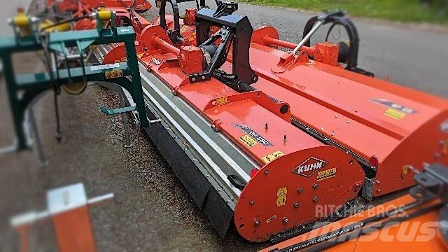 Kuhn BP280 Gadanheiras e cortadores de folhas para pastos