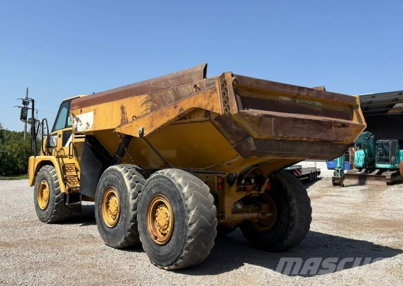CAT 730 Caminhões articulados
