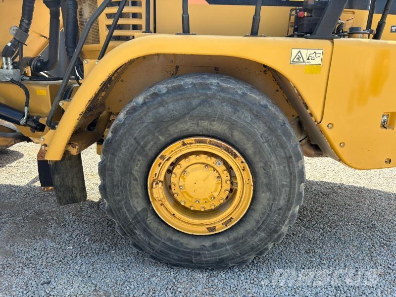 CAT 730 Caminhões articulados