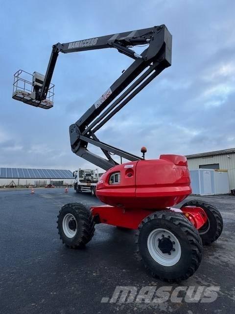Manitou 200 ATJ Plataformas de braço compactas auto-propulsão