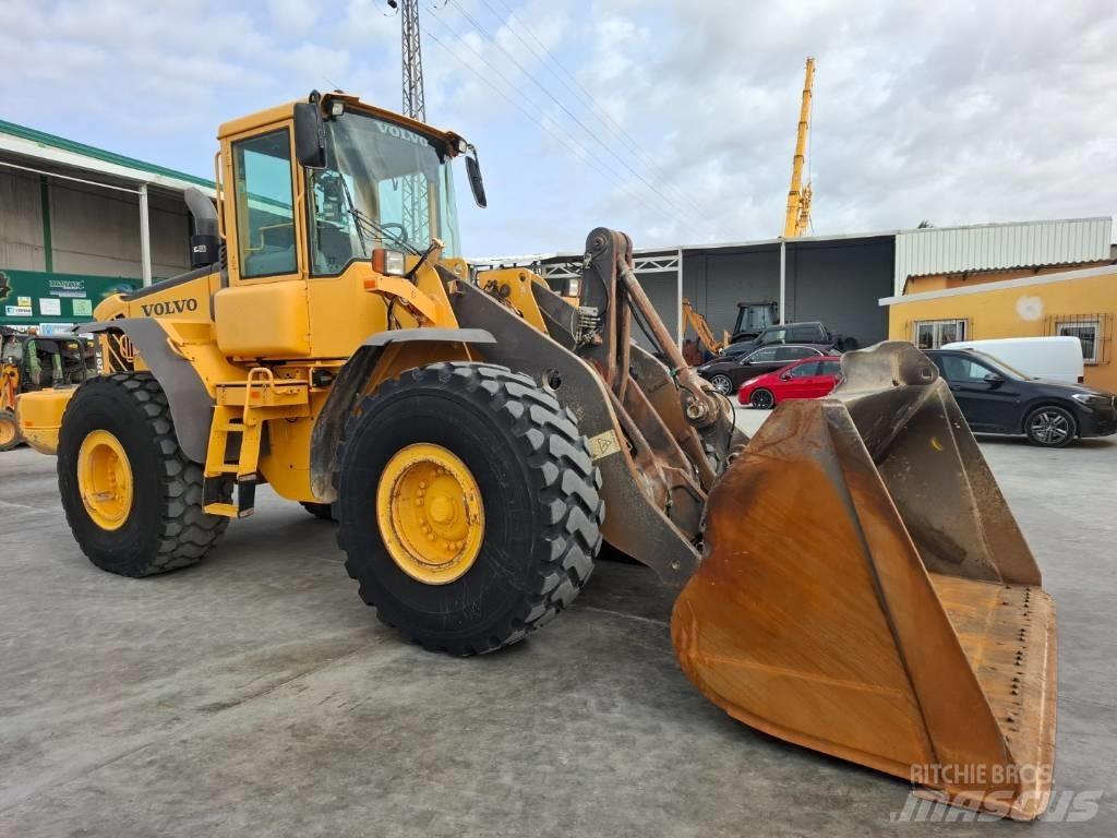 Volvo L 120 E Carregadeiras de rodas