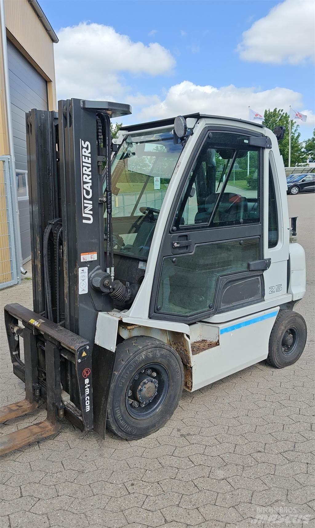 UniCarriers DX20 Empilhadores a gás