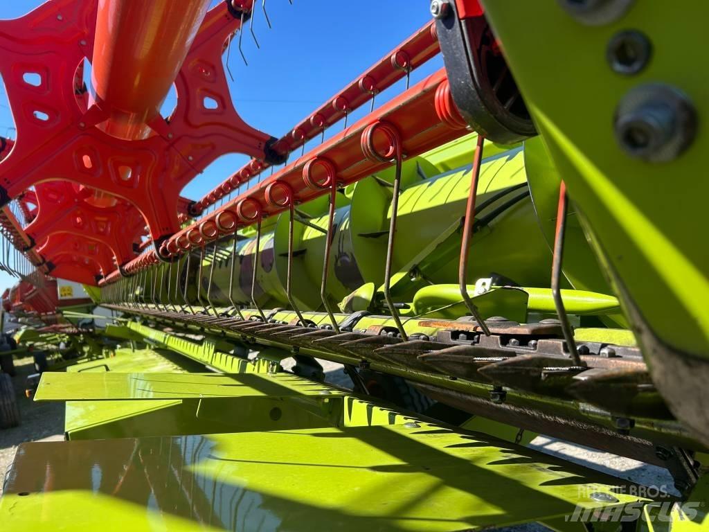 CLAAS Tucano 440 Ceifeiras debulhadoras