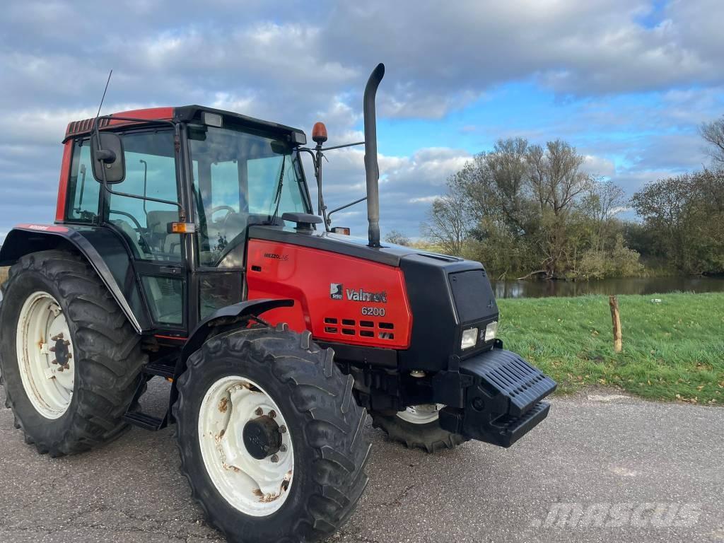 Valmet 6200 Tratores Agrícolas usados
