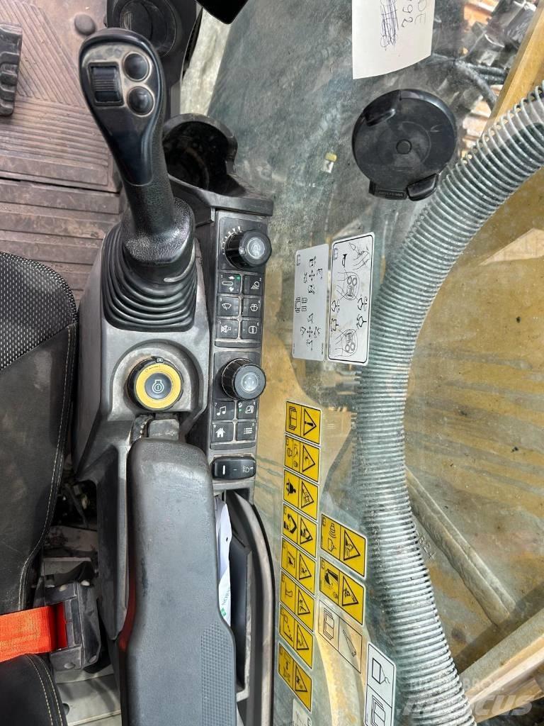 CAT 336 Escavadeiras de esteiras