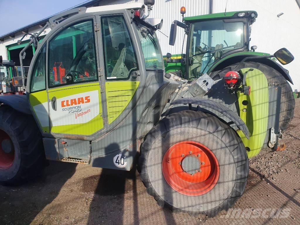 CLAAS Scorpion 7040 Manipulador telescópico