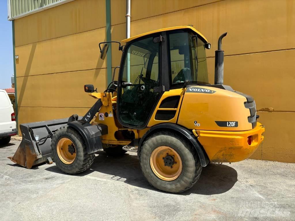 Volvo L 25 F Carregadeiras de rodas