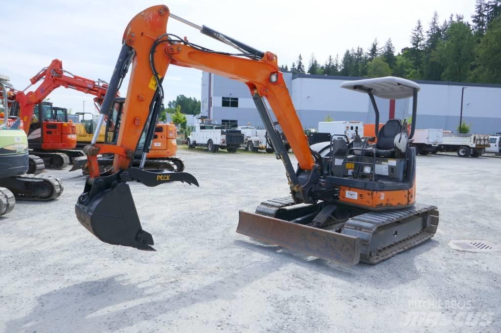 Hitachi ZX40U-3 Miniescavadeiras
