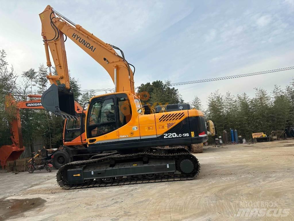 Hyundai R220 Escavadeiras de esteiras