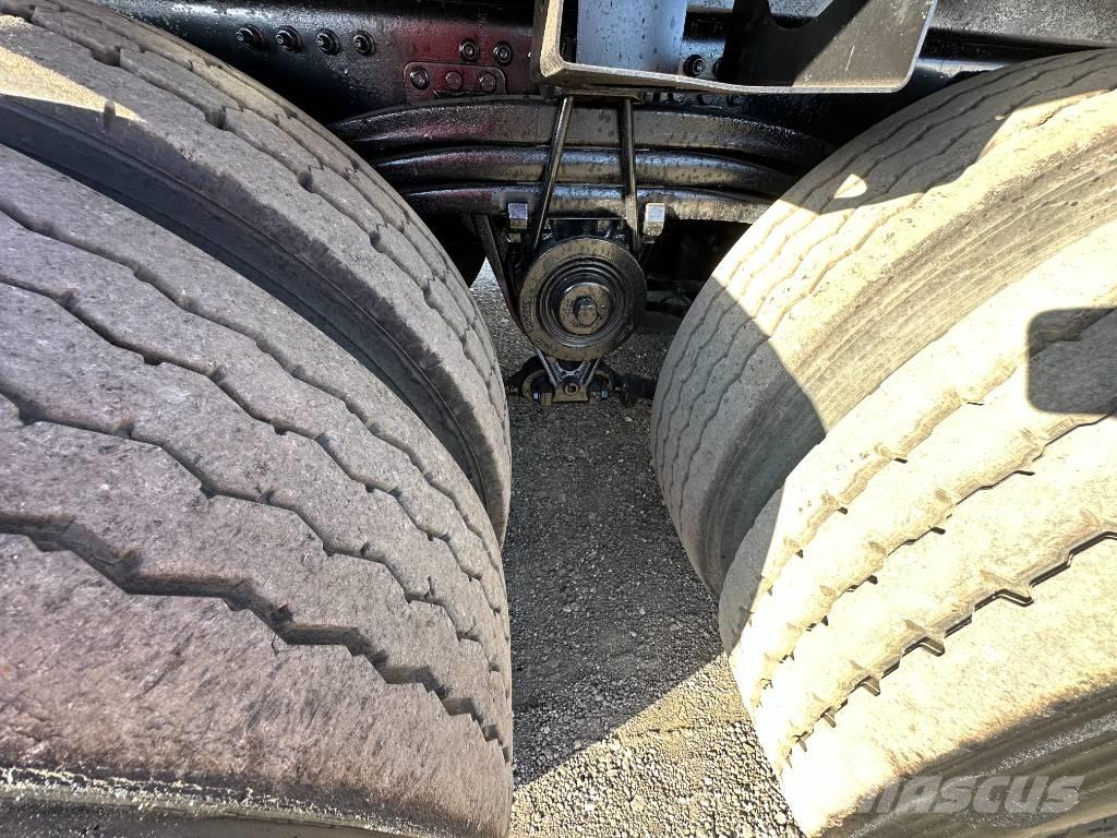 Mack LR 613 Camiões de lixo