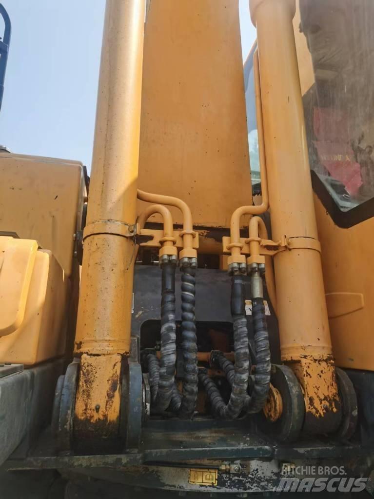 Hyundai R210W-9 Escavadoras de rodas