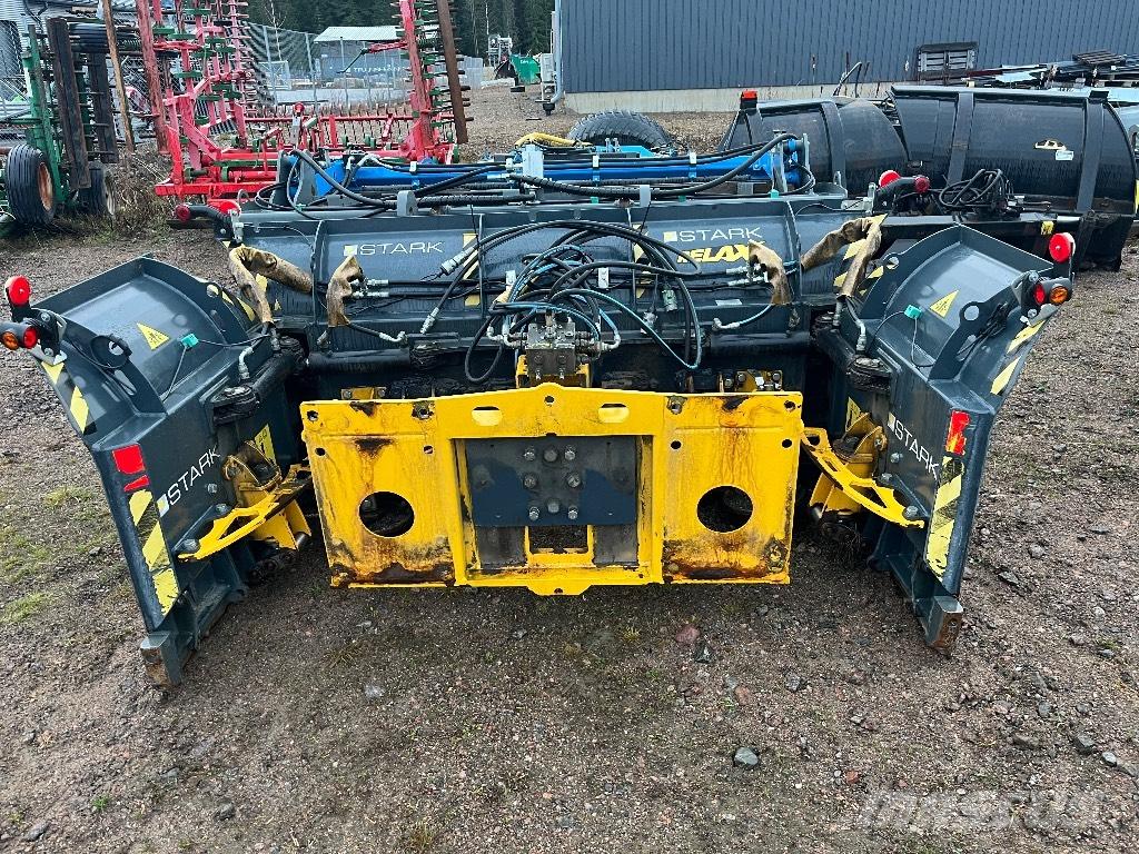 Stark Uar 3750/1800 Lâminas de neve e arados