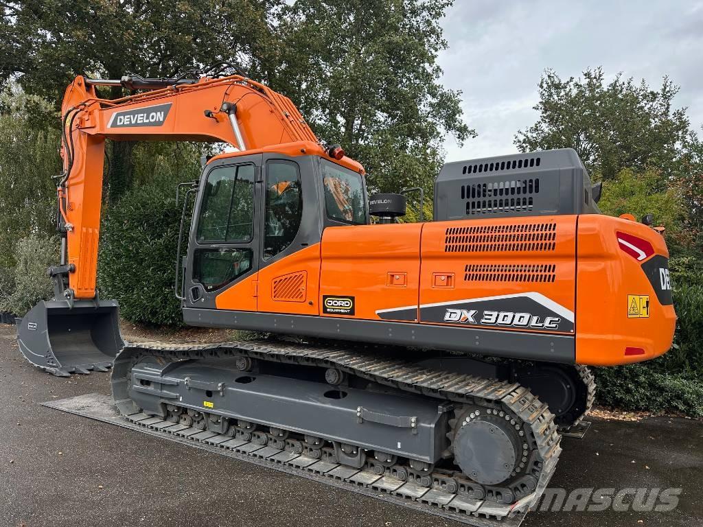 Develon DX 300 LC-7M Escavadeiras de esteiras