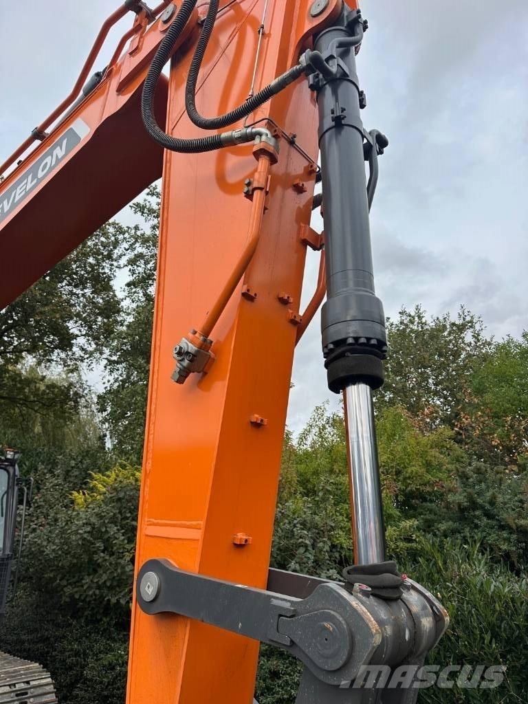 Develon DX 300 LC-7M Escavadeiras de esteiras