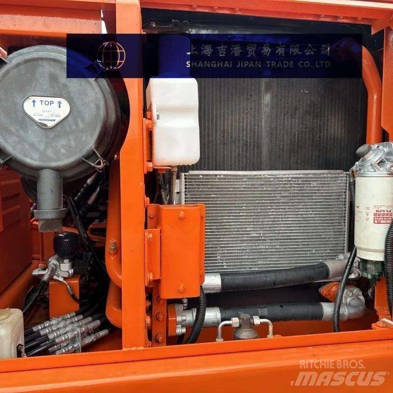 Doosan DX 150 Escavadeiras de esteiras