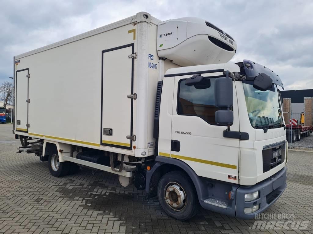 MAN 12.220 5.6m Caminhões caixa temperatura controlada