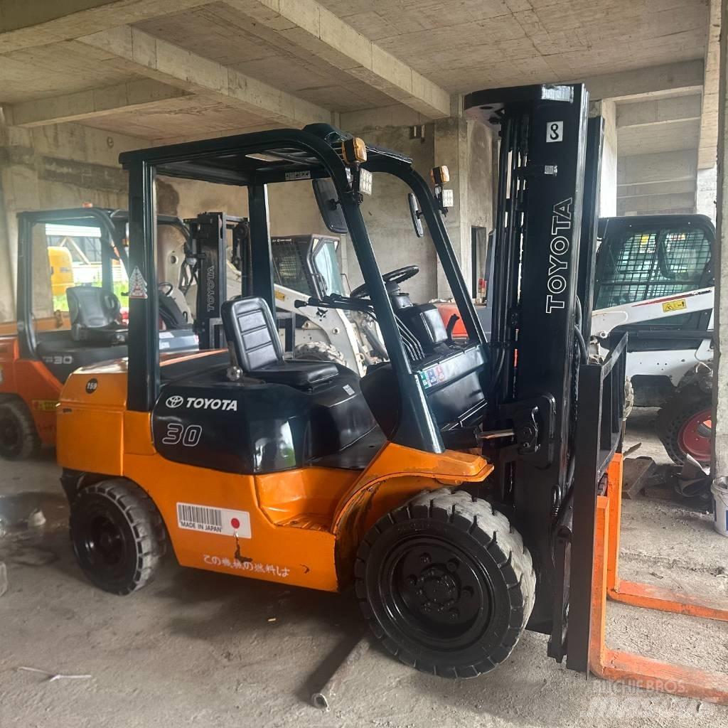 Toyota FD 30 Empilhadores Diesel