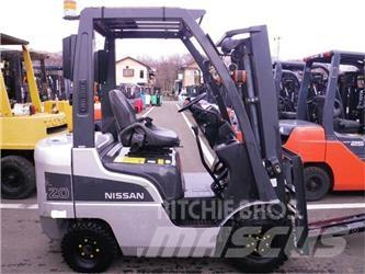 Nissan NP1F1M20J Empilhadores a gás