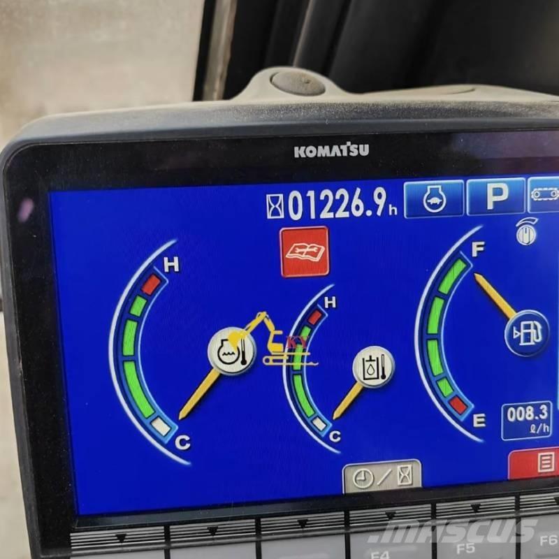 Komatsu PC 300-8 Escavadeiras de esteiras