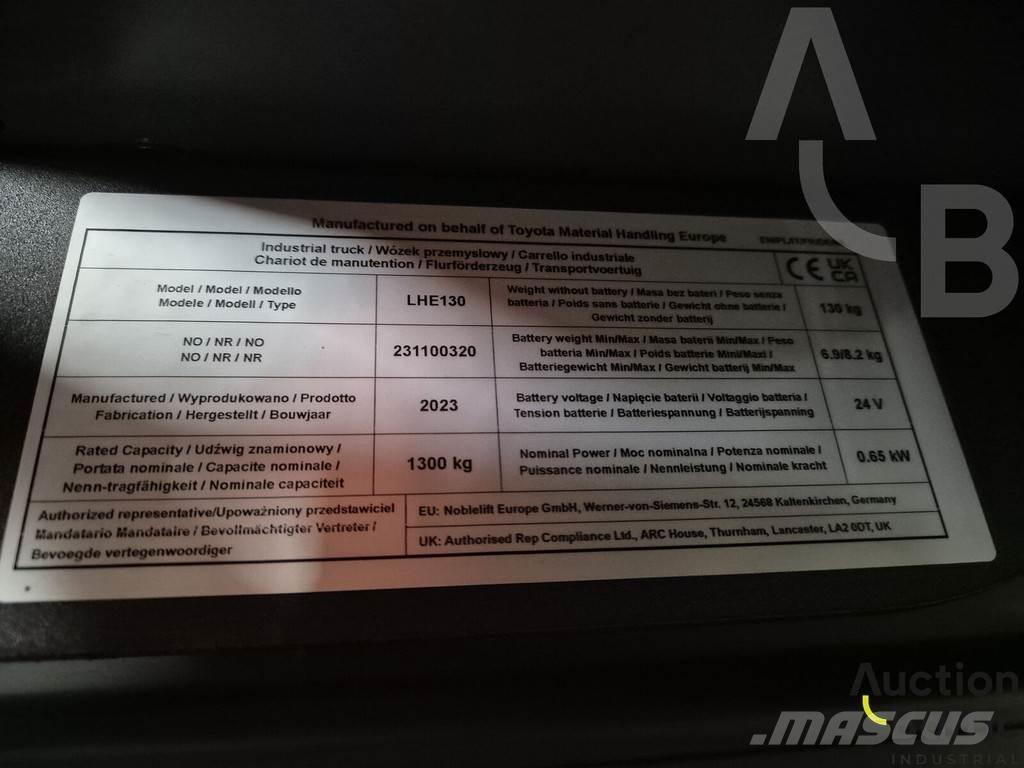 Toyota LHE130 Preparadoras de encomendas de média elevação
