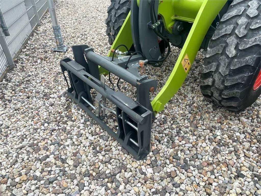 CLAAS Torion 535 Carregadeiras de rodas