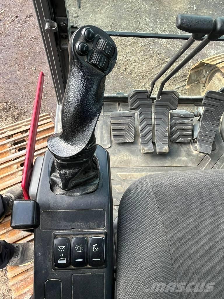 Volvo ECR 235 EL Escavadeiras de esteiras