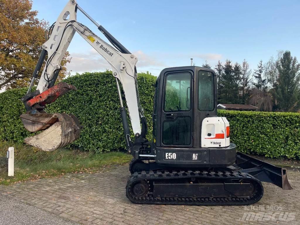 Bobcat E50 Miniescavadeiras