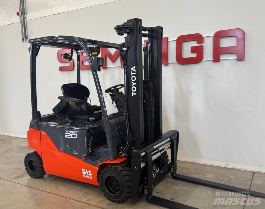 Toyota 10898 8FBM20T Empilhadores eléctricos