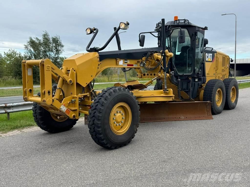 CAT 140M2 Motoniveladoras