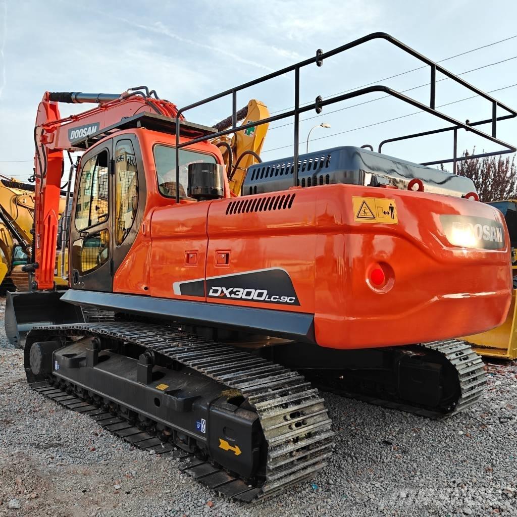 Doosan DX300LC-9C Escavadeiras de esteiras