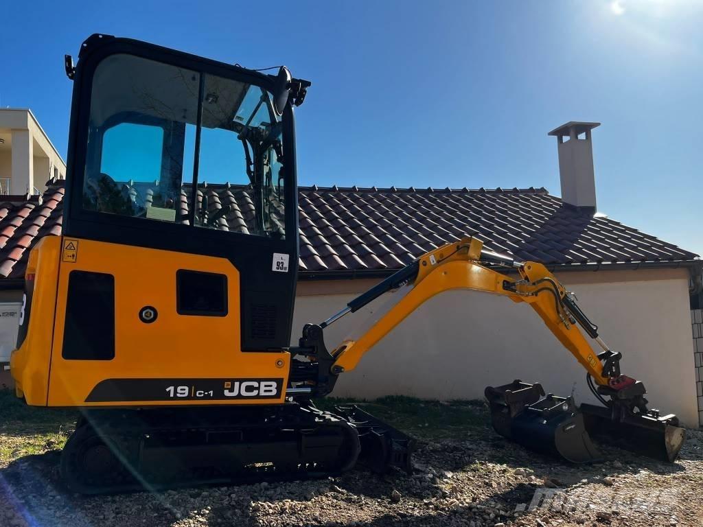 JCB 19 C-1 Miniescavadeiras