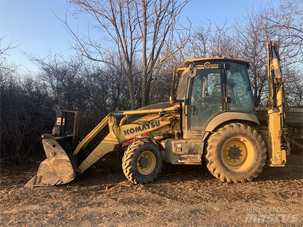 Komatsu WB93R-8 Retroescavadeiras