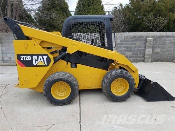 CAT 272 D Minicarregadeiras