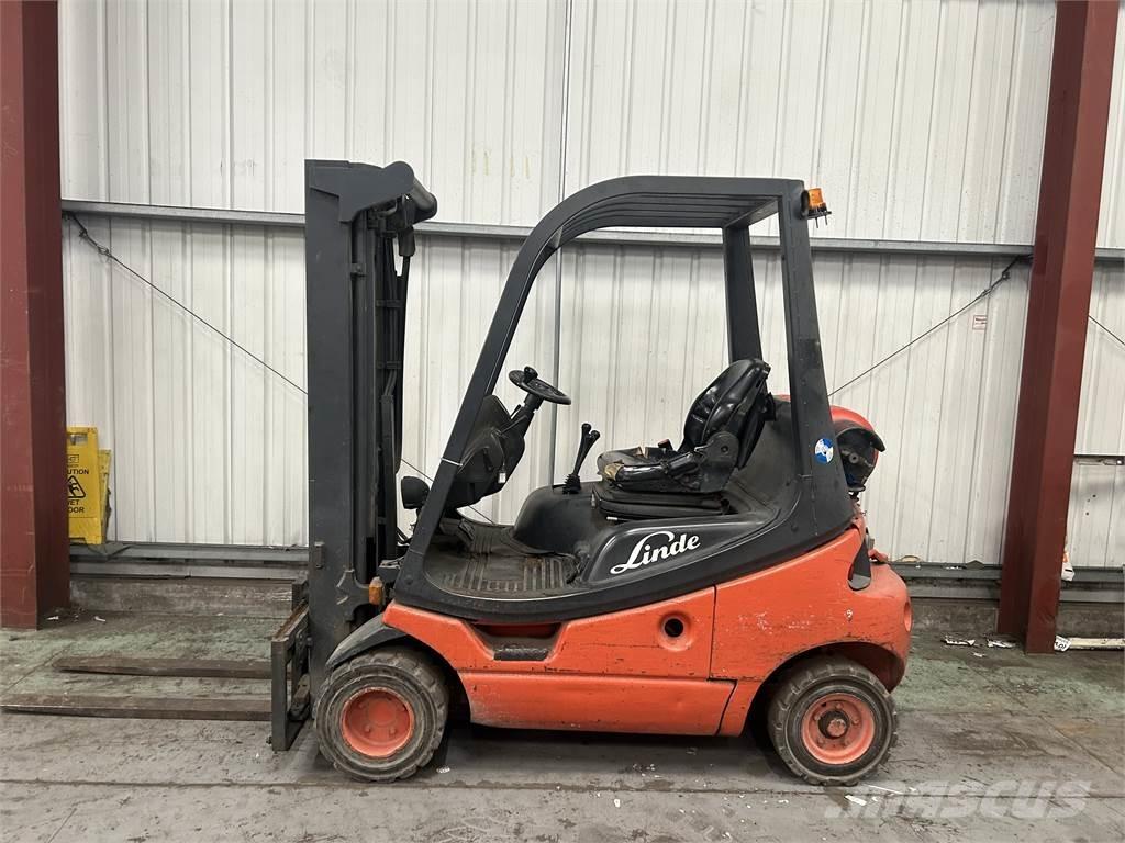Linde H20T-03 Empilhadores a gás