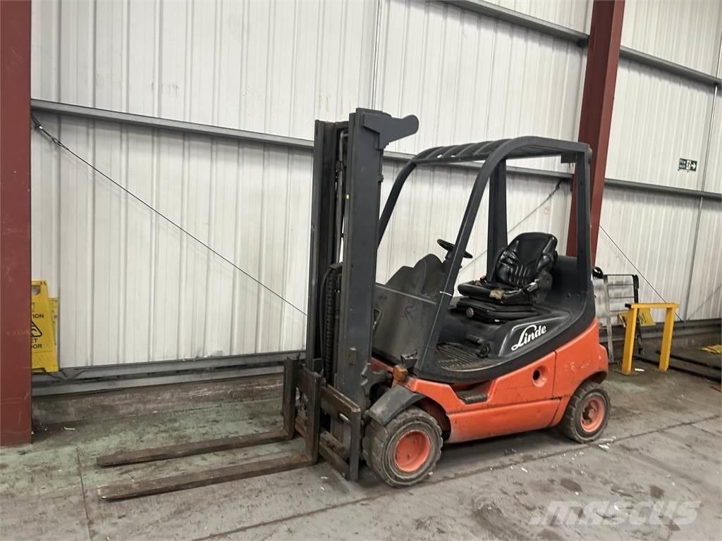 Linde H20T-03 Empilhadores a gás