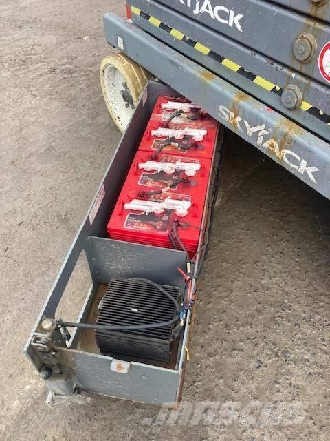 SkyJack SJ III 3226 Elevadores de tesoura