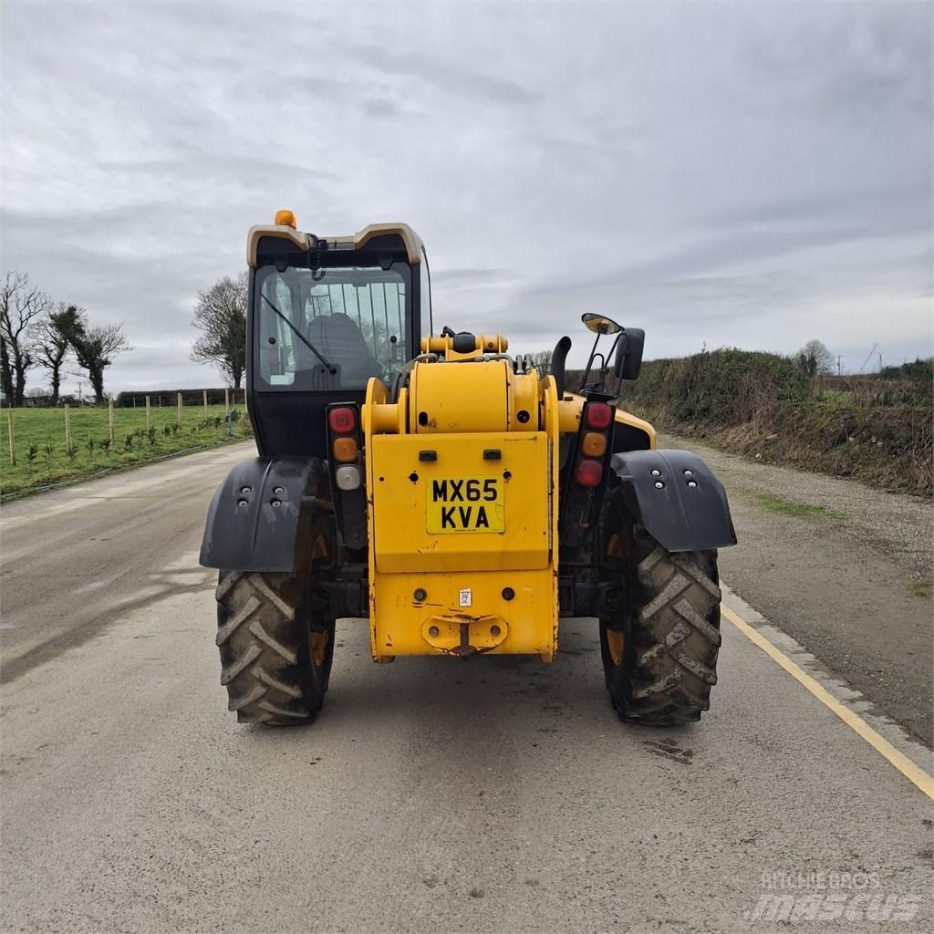 JCB 535-125 Hiviz Manipulador telescópico
