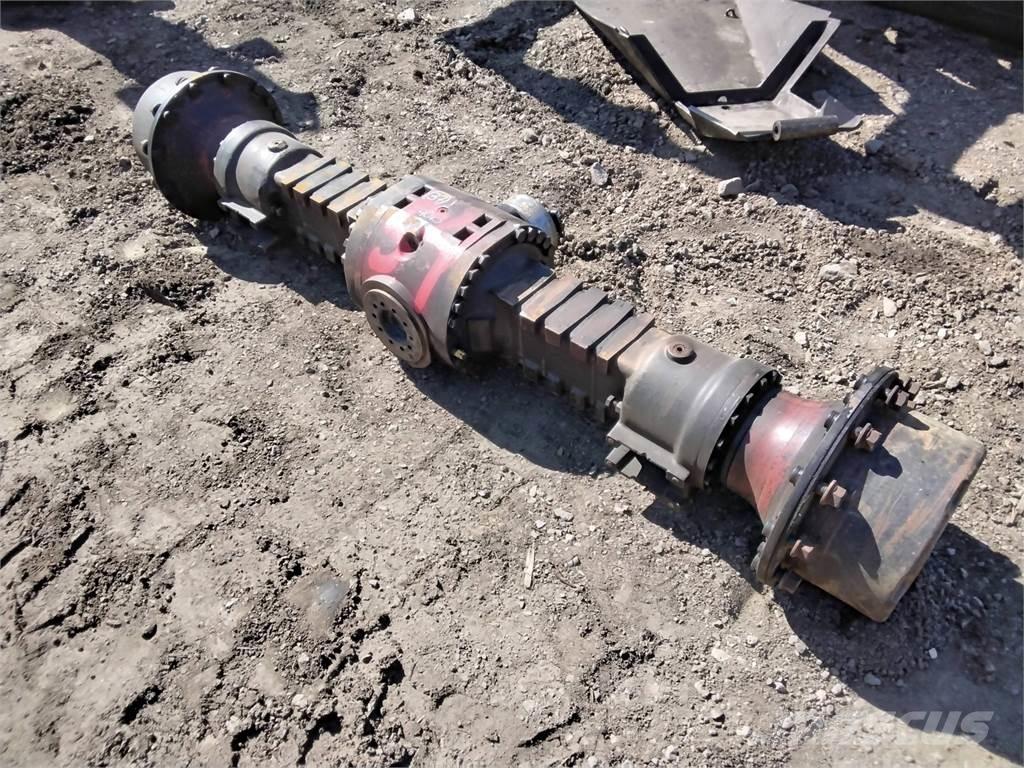 Valmet 901.3 Transmissăo