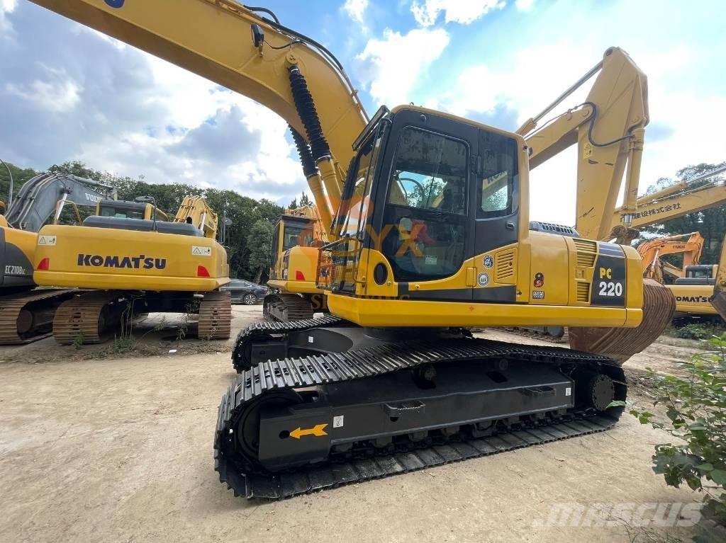 Komatsu PC 220-8 Escavadeiras de esteiras