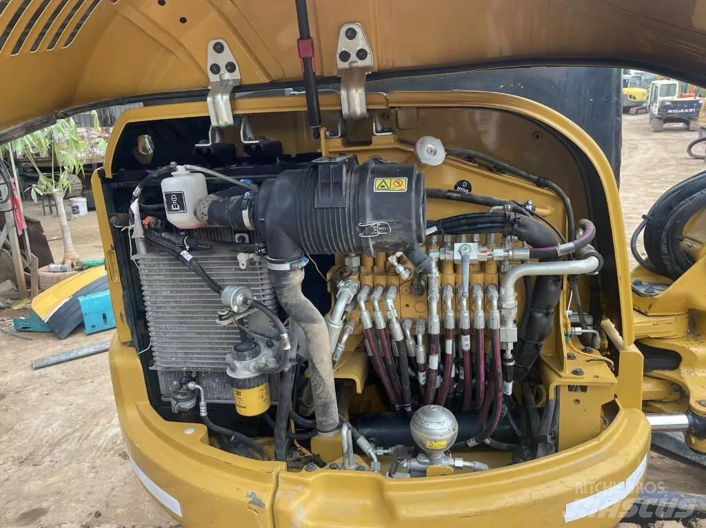 CAT 303.5 E CR Miniescavadeiras