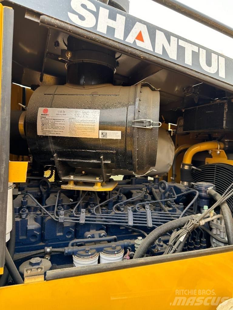 Shantui DH13 Dozers - Tratores rastos