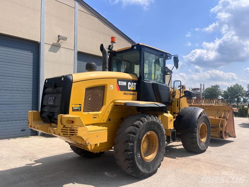 CAT 938M Carregadeiras de rodas