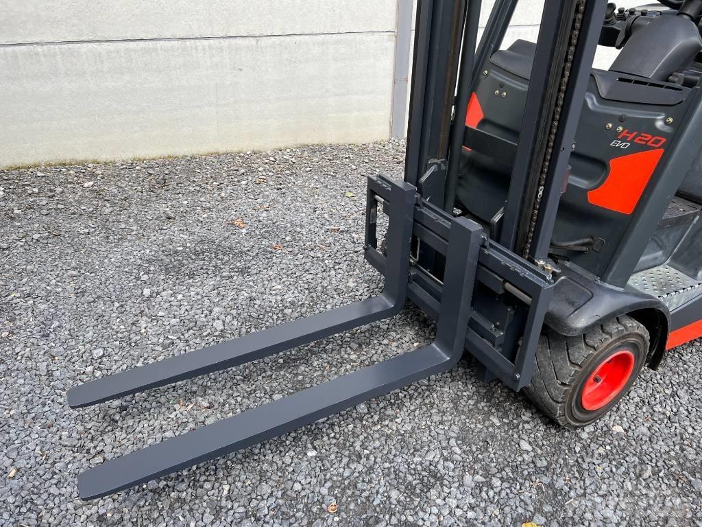 Linde H20T-01 Empilhadores a gás