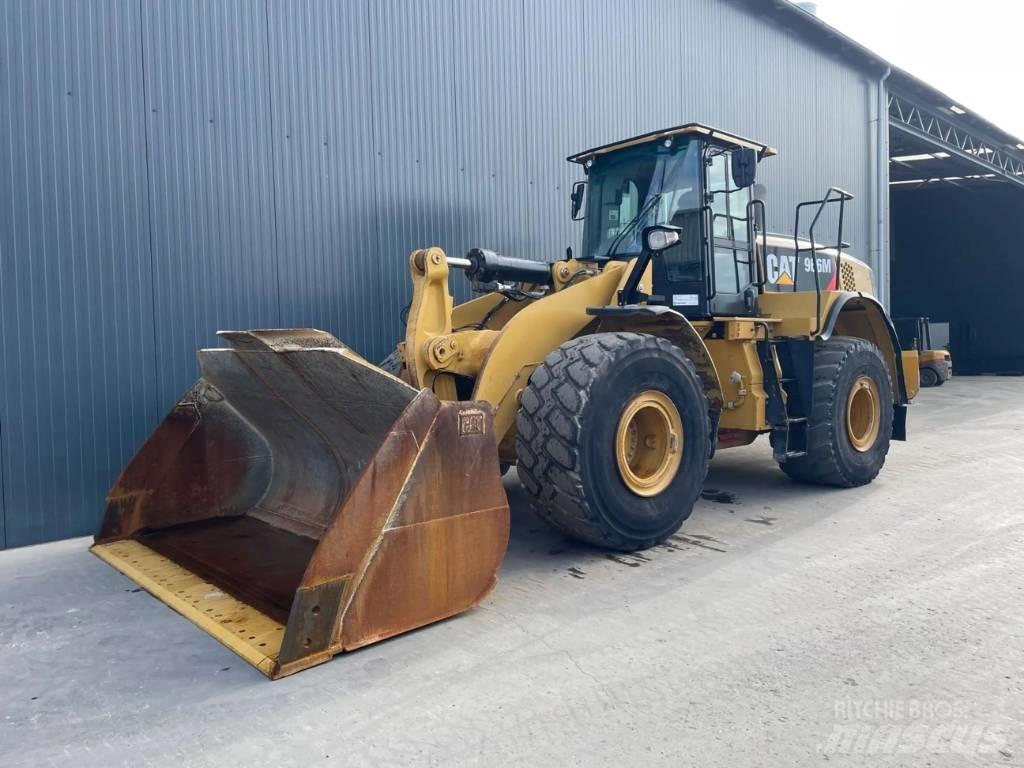 CAT 966M Carregadeiras de rodas