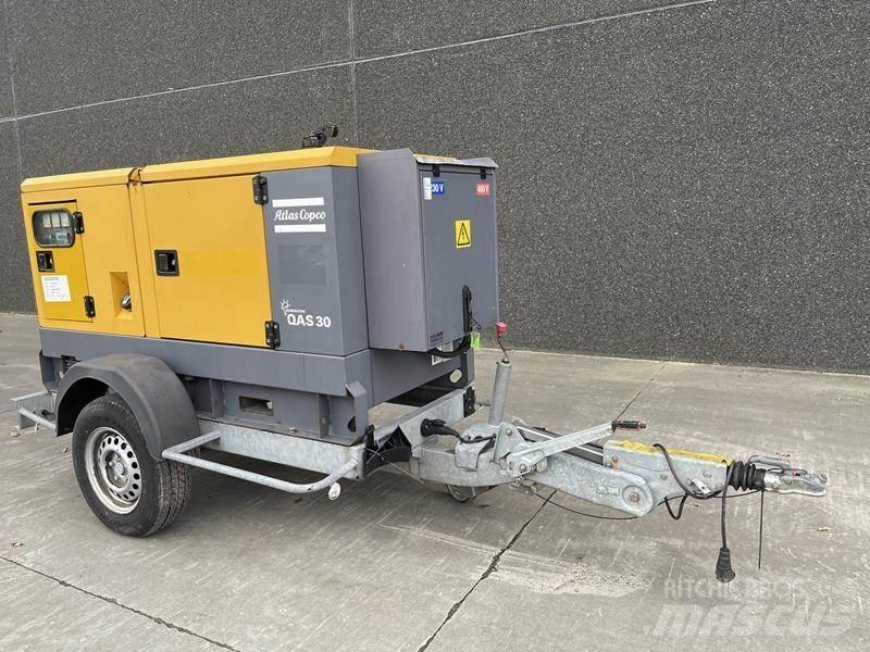 Atlas Copco QAS 30 Geradores Diesel