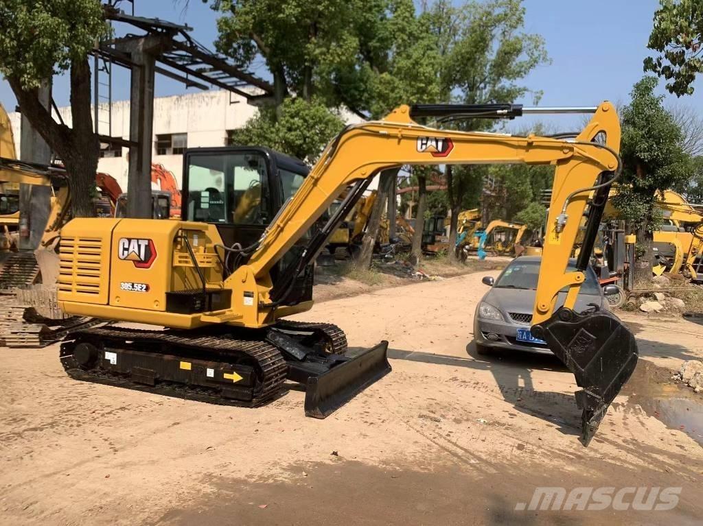CAT 303.5 E Miniescavadeiras