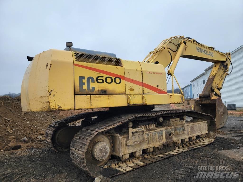 New Holland EC600 Escavadeiras de esteiras
