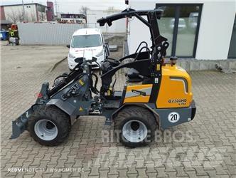GiANT G2300 Xtra HD Minicarregadeiras